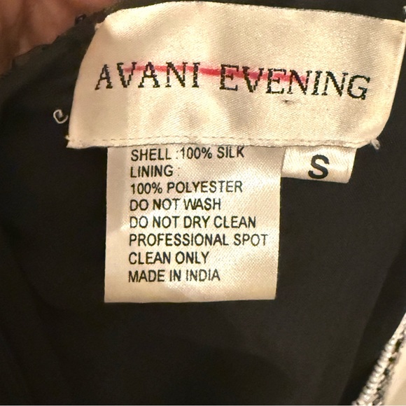 AVANI EVENING beaded silk blouse. Size S - Picture 8 of 8